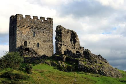 Dolwyddelan Castle